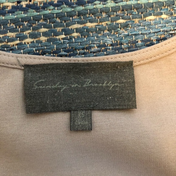 Anthropologie Sunday in Brooklyn Laser Cut Sleeveless Top - Picture 4 of 5